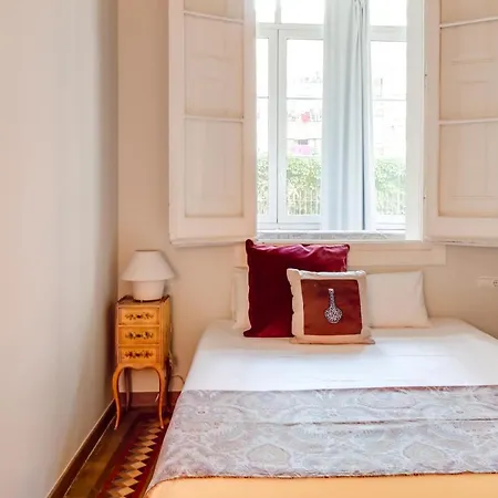 Apartment Cosy Comfortable 1 Bed With Terrace In Eixample *