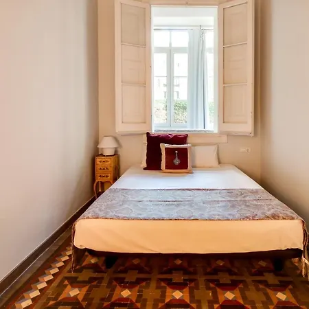 Cosy Comfortable 1 Bed With Terrace In Eixample Apartment