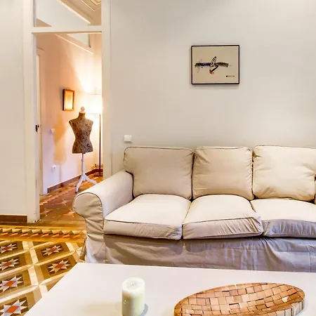 Cosy Comfortable 1 Bed With Terrace In Eixample * バルセロナ