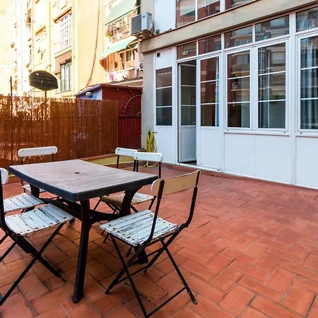Cosy Comfortable 1 Bed With Terrace In Eixample Apartment